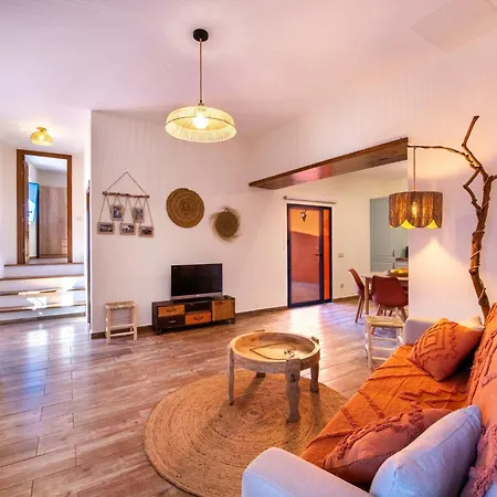Com Holiday home *