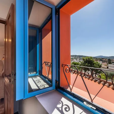 Com Holiday home