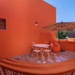 Com Casa de Férias *