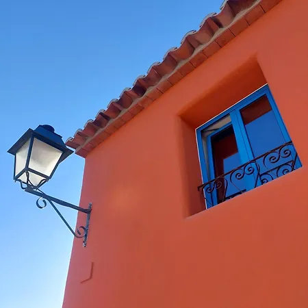 Com Hébergement de vacances *