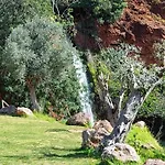 Com * Alte
